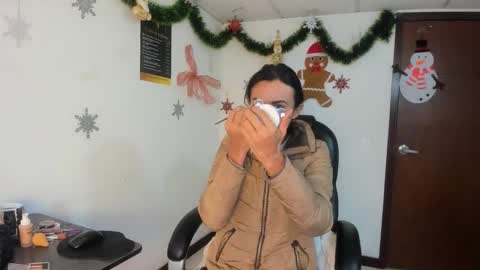 Snapshot of aisha_hotts777 chatting on 01/06/26, 03:54 Aisha online show from 01/06/26, 03:54