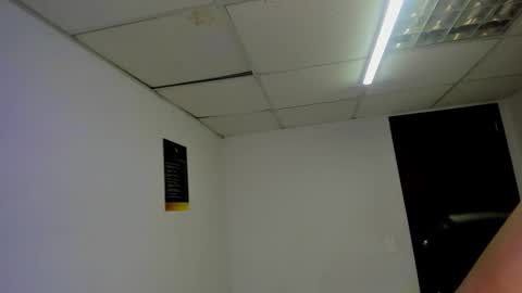 Snapshot of aisha_hotts777 chatting on 03/04/26, 04:40 Aisha online show from 03/04/26, 04:40