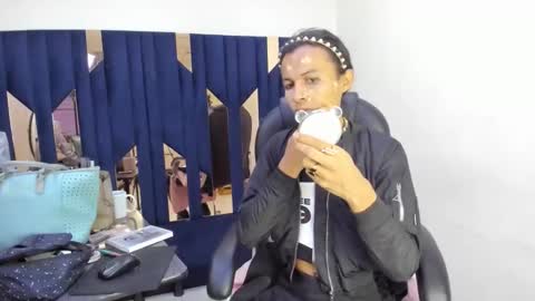 Snapshot of aisha_hotts777 chatting on 04/21/26, 03:13 Aisha online show from 04/21/26, 03:13