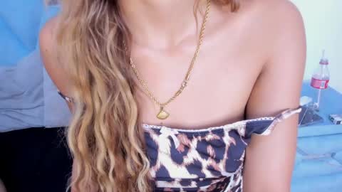 Snapshot of aisha_violeht chatting on 05/24/26, 02:22 aisha_violeht online show from 05/24/26, 02:22