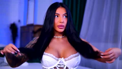 Maddy online show from 11/13/25, 07:02