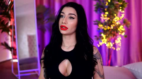 Lora online show from 01/16/25, 09:37