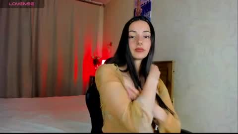Aisha online show from 07/05/26, 09:44