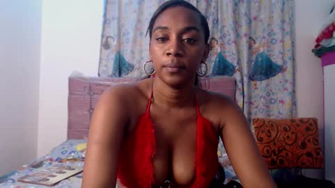 Aisha online show from 12/23/25, 03:48