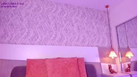 Aisha online show from 09/15/25, 05:13