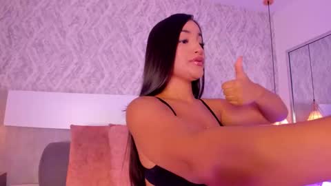 Aisha online show from 10/24/25, 02:46