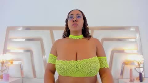 Aisha Rodgers online show from 11/24/25, 08:52