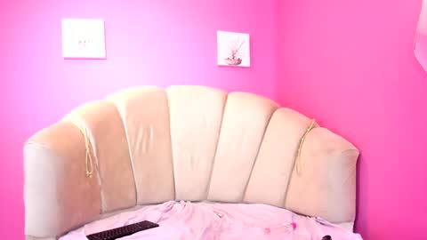 Snapshot of aishasounders chatting on 12/12/24, 07:52 aishasounders online show from 12/12/24, 07:52