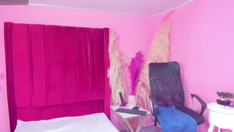 Snapshot of aishasounders chatting on 01/24/25, 03:02 aishasounders online show from 01/24/25, 03:02