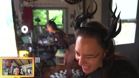 Aisha the Mermaid online show from 03/02/25, 10:48