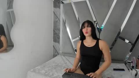 Snapshot of aishaxht chatting on 02/10/26, 11:20 aishaxht online show from 02/10/26, 11:20