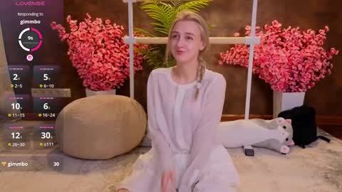 aishiro online show from 02/19/25, 12:55