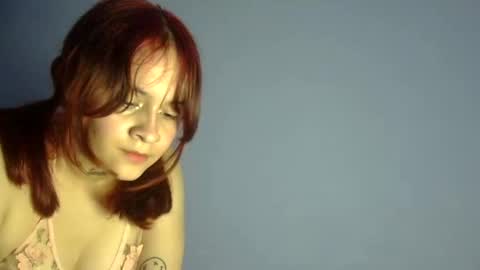 Snapshot of aitana23_ chatting on 03/06/25, 01:48 aiti online show from 03/06/25, 01:48