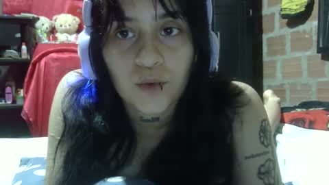 Snapshot of aitana23_ chatting on 09/27/25, 12:48 aiti online show from 09/27/25, 12:48