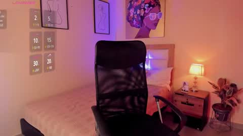 Aitana Brown online show from 12/22/24, 06:37