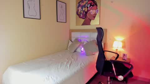 Aitana Brown online show from 02/21/25, 01:11