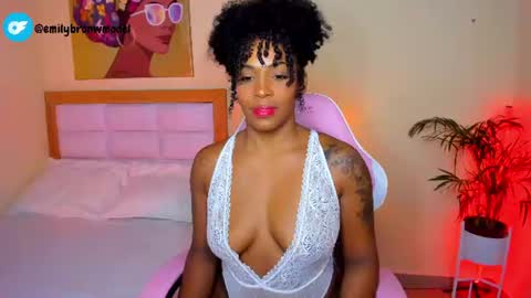 Snapshot of aitana_brown chatting on 06/11/26, 10:19 Aitana Brown online show from 06/11/26, 10:19
