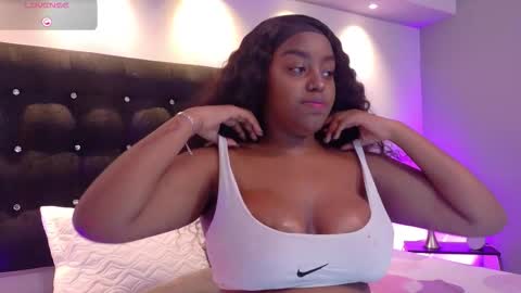 Snapshot of aitanaoliveira_ chatting on 02/16/26, 08:05 Aitana online show from 02/16/26, 08:05