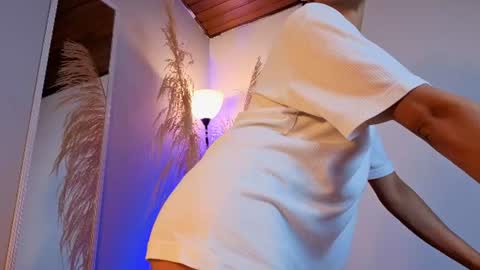 Snapshot of aitanna_garciia chatting on 06/18/26, 11:03 Aitana Garcia online show from 06/18/26, 11:03