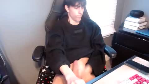 matt online show from 12/16/24, 06:27