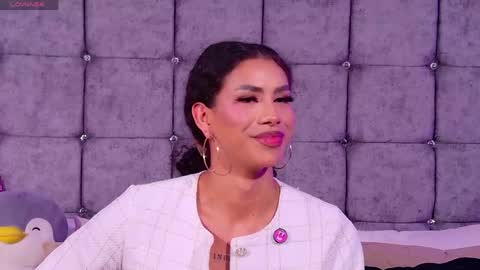 Queen Dumont   online show from 02/24/26, 12:08