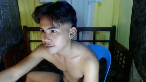 Snapshot of aivanboyyy chatting on 04/22/26, 01:45 aivanboyyy online show from 04/22/26, 01:45