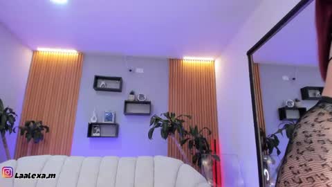 Snapshot of aixa_charless chatting on 05/30/26, 01:19 Aixa online show from 05/30/26, 01:19