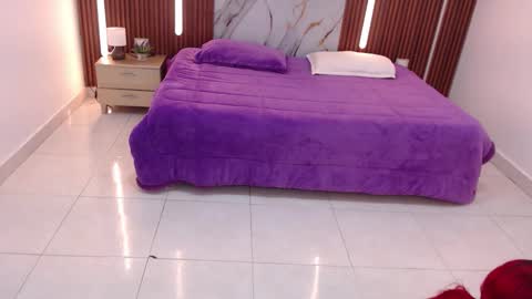 AIXA  online show from 09/12/25, 12:05