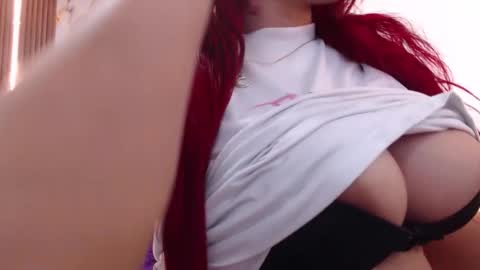 AIXA  online show from 12/02/25, 12:21