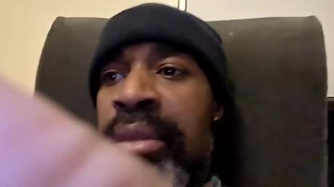 aj297914 online show from 02/16/26, 01:46