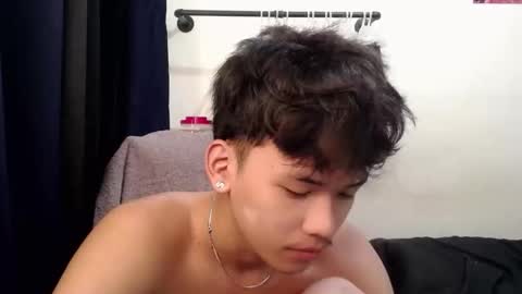 Snapshot of aj_daksxx chatting on 04/07/26, 04:57 aj_daksxx online show from 04/07/26, 04:57