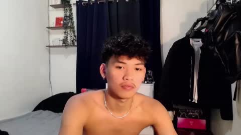 aj_daksxx online show from 08/05/26, 04:59