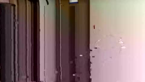 Snapshot of ajb5187517 chatting on 04/16/26, 07:42 ajb5187517 online show from 04/16/26, 07:42