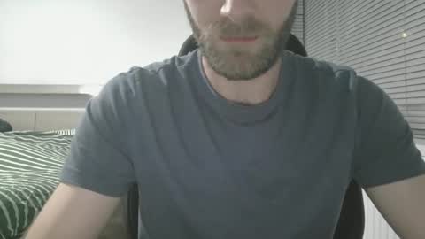 Snapshot of ajc393 chatting on 02/18/26, 09:11 ajc393 online show from 02/18/26, 09:11