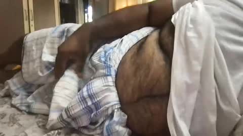 BigHairyGuy online show from 12/18/24, 08:31