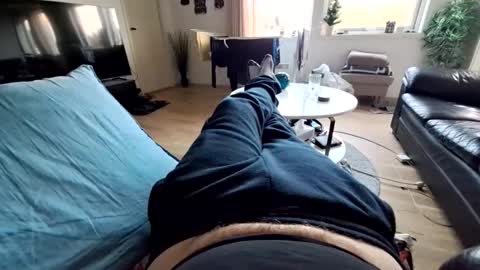 Snapshot of ak_2 chatting on 04/06/26, 06:14 ak_2 online show from 04/06/26, 06:14