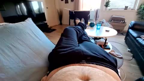 Snapshot of ak_2 chatting on 04/07/26, 07:42 ak_2 online show from 04/07/26, 07:42