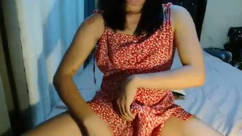 akamamiki25 online show from 05/17/26, 06:04