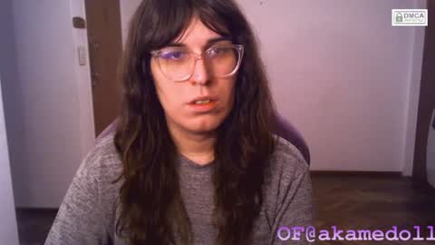 Snapshot of akamedolle chatting on 07/13/26, 04:37 Veronica Akame 3 online show from 07/13/26, 04:37