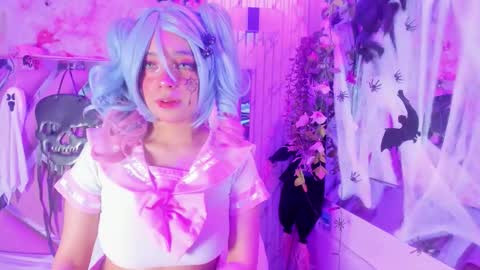 Snapshot of akane_hikari_ chatting on 10/19/25, 05:30 akane hikari online show from 10/19/25, 05:30