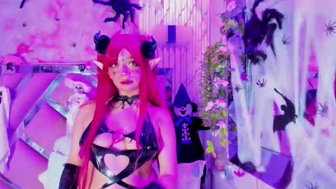 Snapshot of akane_hikari_ chatting on 10/27/25, 05:11 akane hikari online show from 10/27/25, 05:11