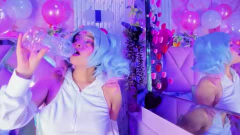 Snapshot of akane_hikari_ chatting on 02/09/26, 04:38 akane hikari online show from 02/09/26, 04:38