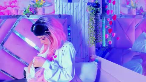 Snapshot of akane_hikari_ chatting on 03/27/26, 08:26 akane hikari online show from 03/27/26, 08:26