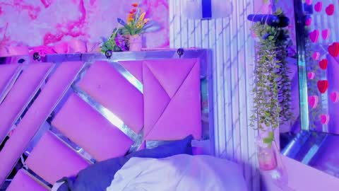 Snapshot of akane_hikari_ chatting on 04/12/26, 03:44 akane hikari online show from 04/12/26, 03:44