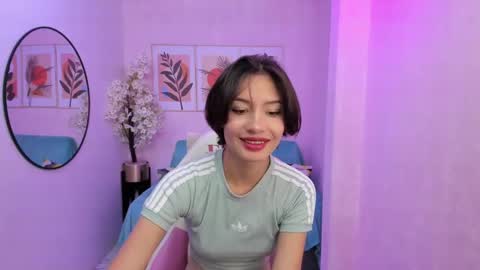 Snapshot of akaza_hakuji_ chatting on 02/04/25, 12:22 Azaka online show from 02/04/25, 12:22