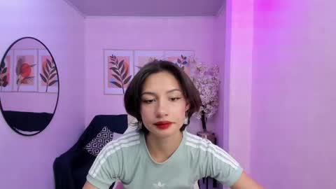 Snapshot of akaza_hakuji_ chatting on 02/19/25, 12:00 Azaka online show from 02/19/25, 12:00