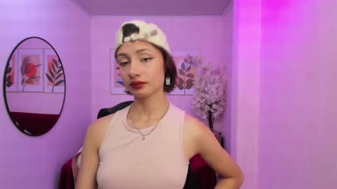 Snapshot of akaza_hakuji_ chatting on 02/25/25, 12:24 Azaka online show from 02/25/25, 12:24