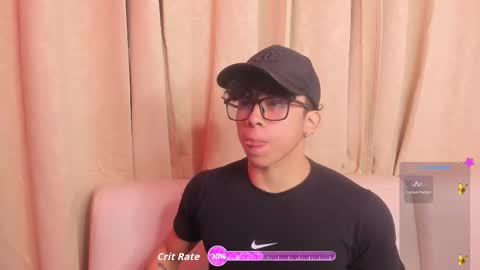 Snapshot of akazaboy chatting on 10/19/25, 04:13 akazaboy online show from 10/19/25, 04:13