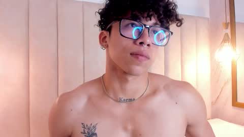 akazaboy online show from 11/27/25, 04:36