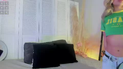 Snapshot of akemi__ chatting on 06/26/26, 04:22 Abby Angel online show from 06/26/26, 04:22